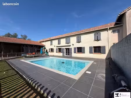 maison 5 pièces 185 m²