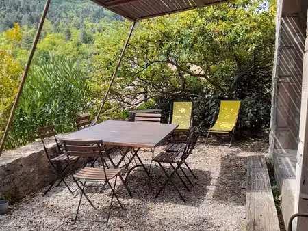 maison cevenole en pierres
