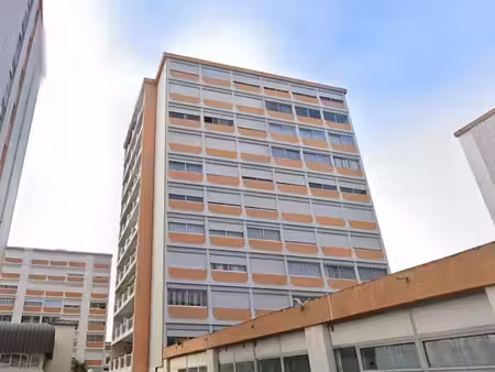 appartement 3 pièces 84 m²