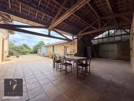 ferme 6 pièces 211 m²