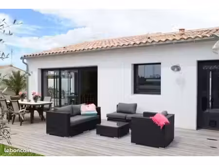 villa 4 pièces 85 m²