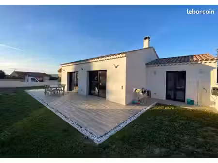 villa 4 pièces 90 m²