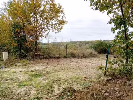terrain 4 400 m² boussens