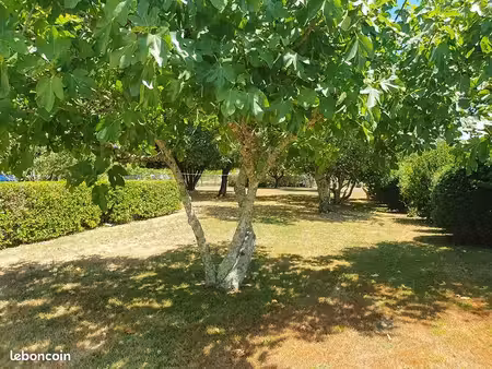 terrain 650 m² fargues saint hilaire