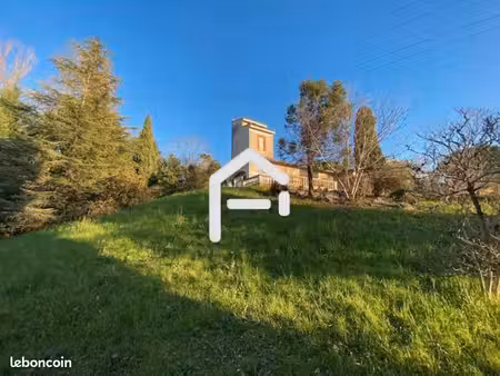 terrain 471 m² montrabe