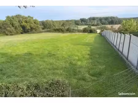 terrain 1 100 m² saint laurent d arce