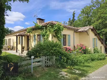 maison 5 pièces 130 m²