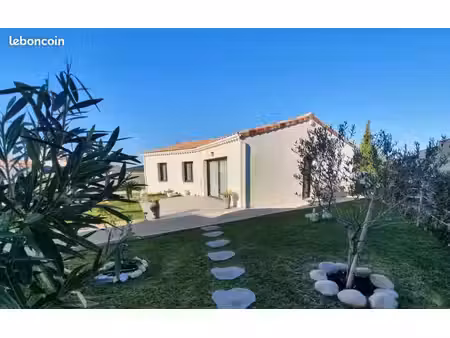 villa 4 pièces 92 m²