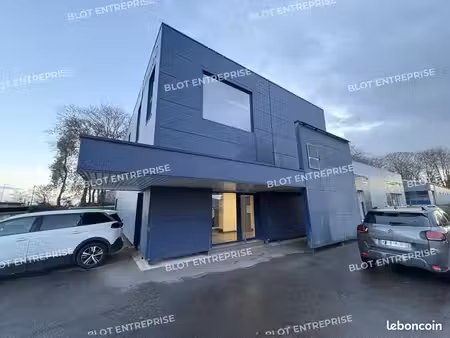 bureaux 340 m²