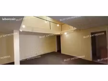 local commercial 112 m²