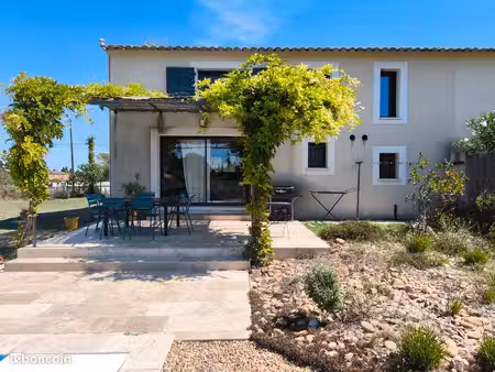 maison quartier truel. 5 pièces. 140m2
