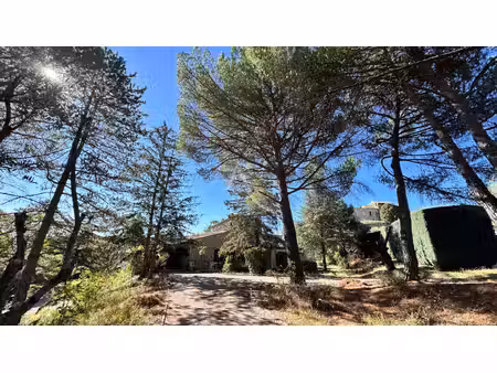 vente villa 9 pièces  288.00m²  gréoux