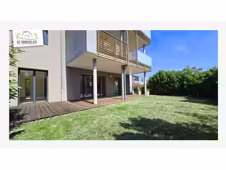 prevessin moens  duplex rez de jardin