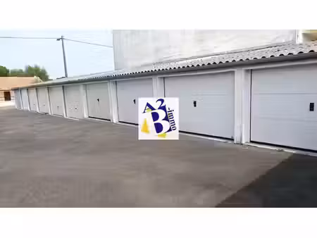 soyaux  garage 15 m²