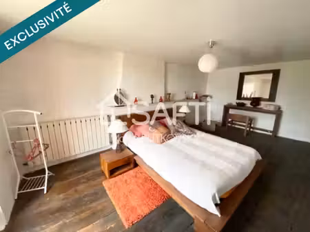 maison à la campagne