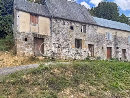 maison a renover 100 m2 avec batiment 200 m2 dans un cadre i