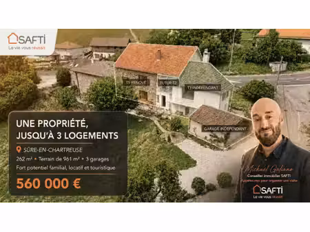 rare propriété  jusqu’à trois logements!