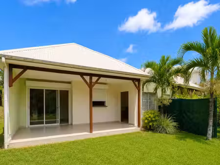 sainte-luce - villa t4 de 86 m2 avec jardin  terrasse et gar
