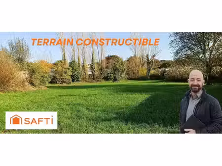 terrain constructible à 80m de la plage
