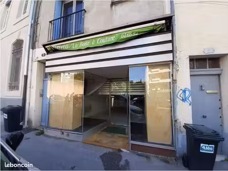 commerce 39 m²
