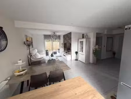 vente maison à colleville-montgomery (14880) : à vendre / 125m² colleville-montgomery