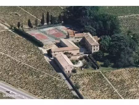 propriété 8 pièces 370 m²