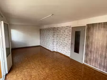 appartement 4 pièces 80m2 alés