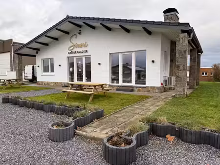 magnifique appartement meublé 2 ch dans une villa isolée !