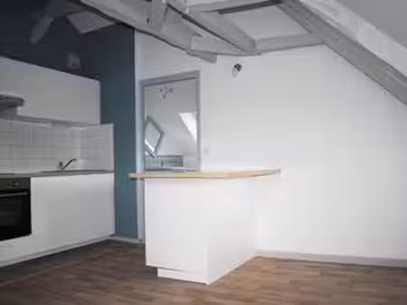 location appartement t1 à montfort-sur-meu (35160) : à louer t1 / 24m² montfort-sur-meu