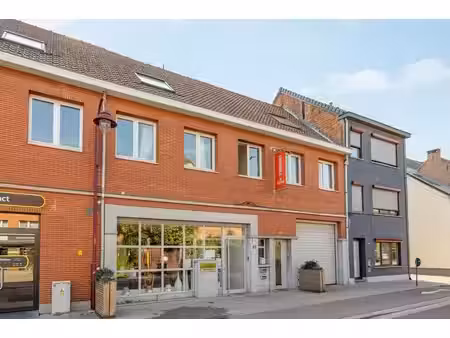 multifunctioneel handelsgelijkvloers / kantoorruimte