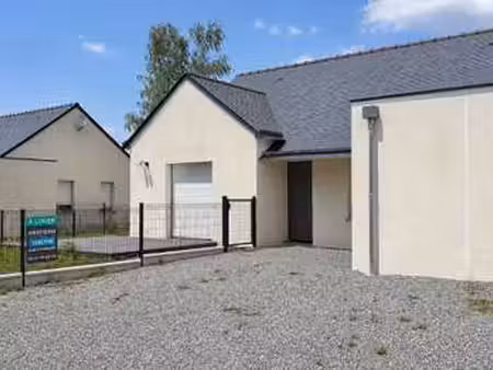 location maison à pleucadeuc (56140) : à louer / 75m² pleucadeuc
