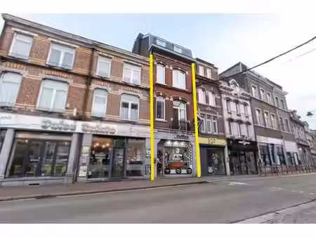 maison de commerce a jemeppe