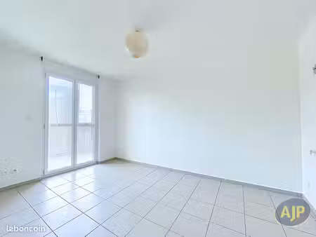 studio 1 pièce 21 m²