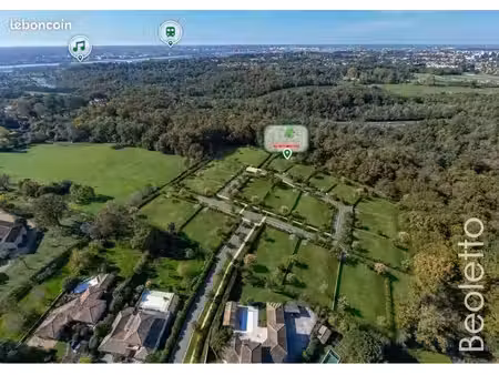 terrain 832 m² bouliac