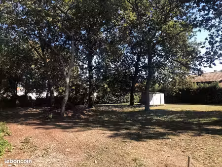 terrain 900 m² le barp
