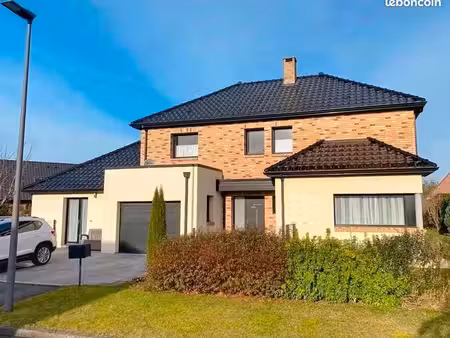 maison 6 pièces 178 m² (semi-plain-pied) – fleurbaix centre