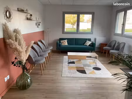 location bureau médical paramédical maison de santé cabinet 30 m2 + 60 m2 commun