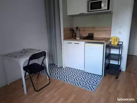 studio 1 pièce 16 m²