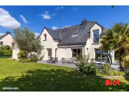 maison 6 pièces 163 m²