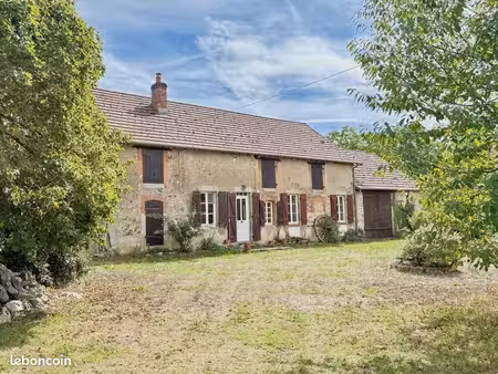 longère 3 pièces 119 m²