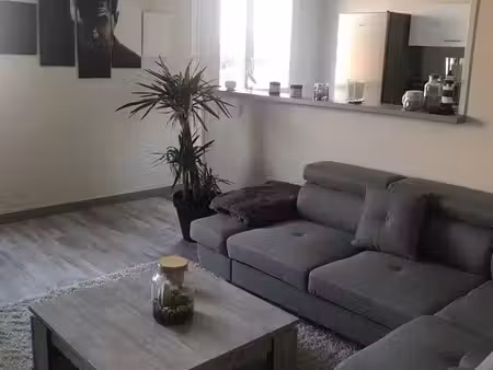 grand t2 55 m2 avec parking privatif- parc paysager- résidence sécurisée