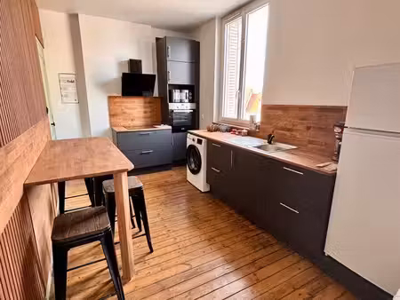 très bel appartement refait à neuf disponible