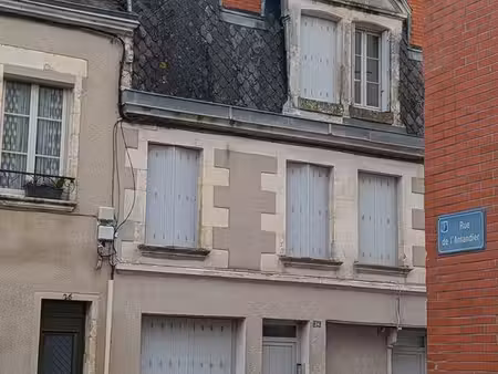 immeuble de 8 appartements dans le centre d'issoudun