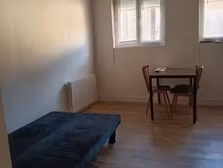 studio meublé
