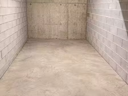 garage à louer