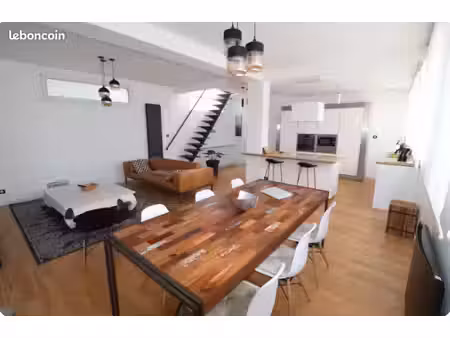 brest  loft 3 chambres avec terrasses et place de parking