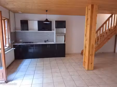 loue maison de ville