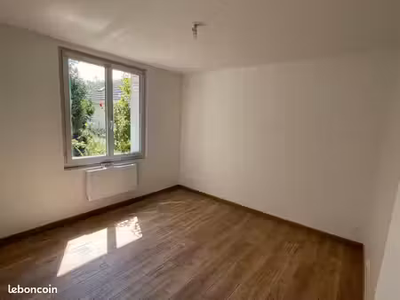 maison f3 70m2 + dépendance + jardin