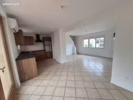 ? maison à louer – quarouble – 2 grandes chambres – jardin – dpe b+