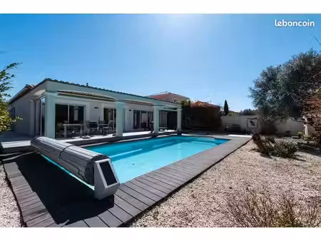 magnifique villa en bordure de campagne